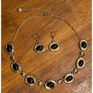 Vintage Monet Black Cabochon Gold-Tone Choker Necklace w/ Extender and Earrings